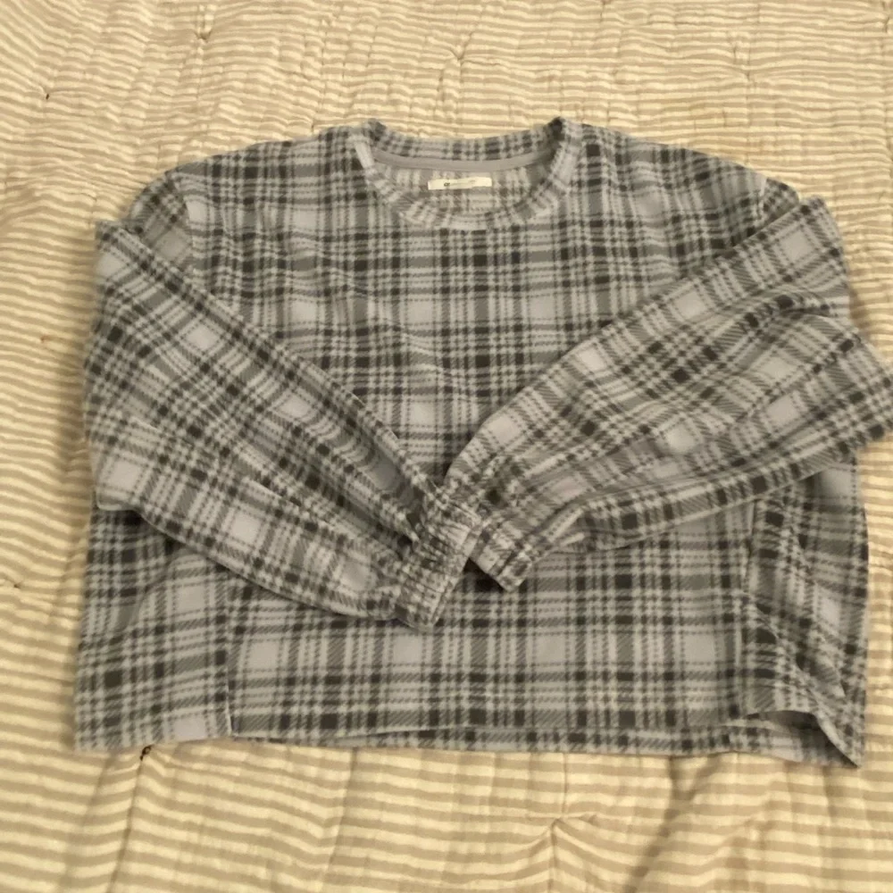 O'Neill | Gray & Blue Plaid Zane Pullover - Juniors Size XS